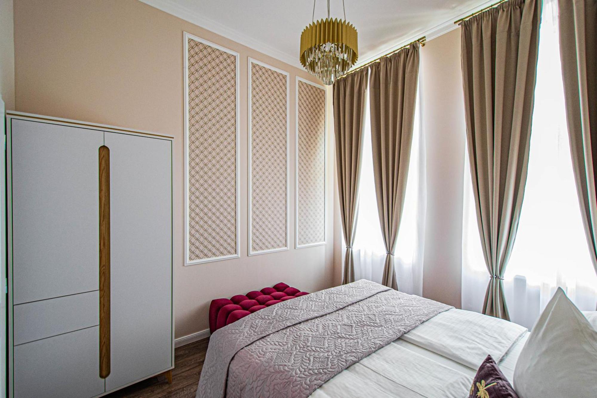 3bdr Elegance Deco Downtown Flat Prague